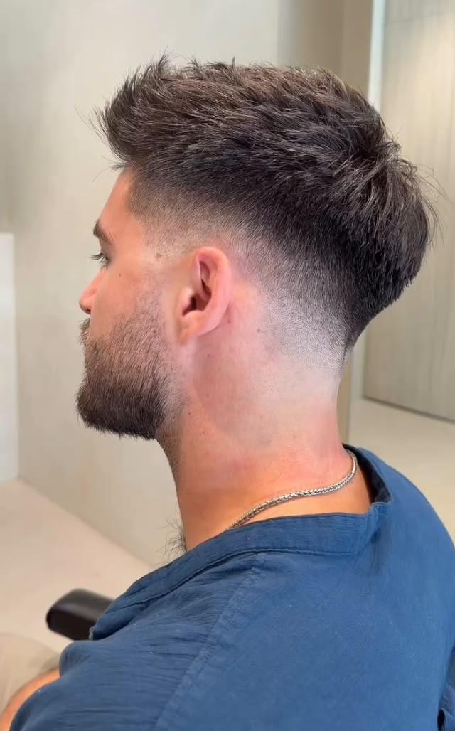 Sauberer Skin Fade Haarschnitt in Bremen-Vegesack